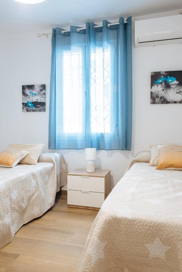 El Apartamento Del Reloj De Sol Севиля Екстериор снимка